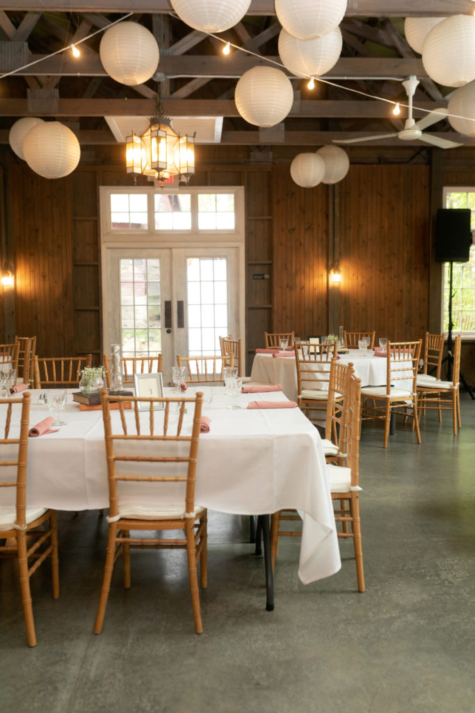 guest tables at millcreek wilde wedding venue
