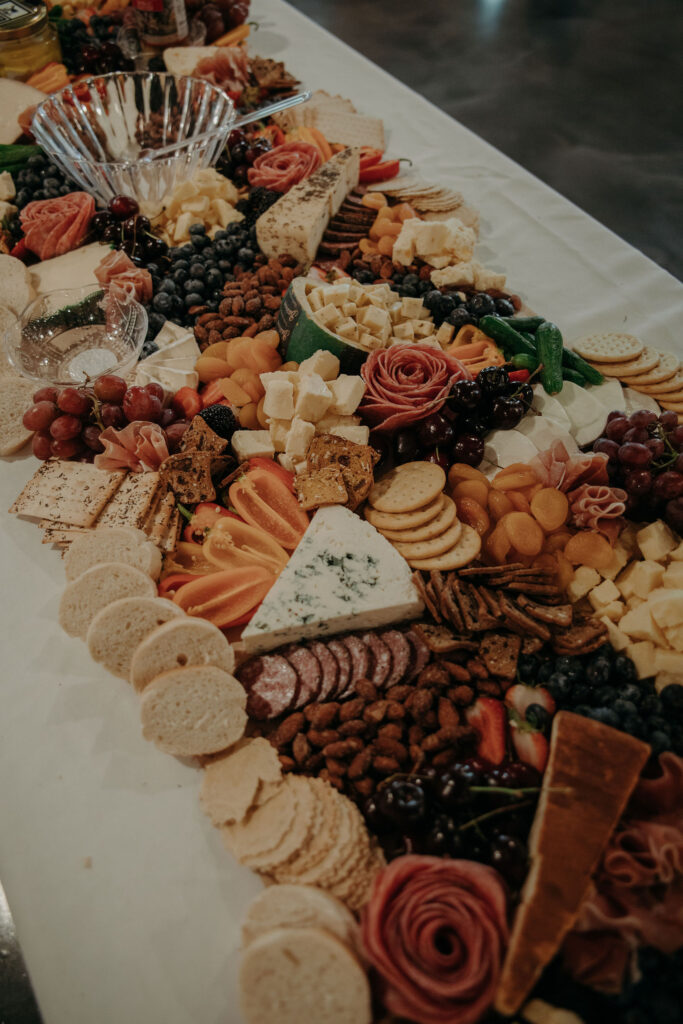 reception-cocktail-hour-charcuterie-board