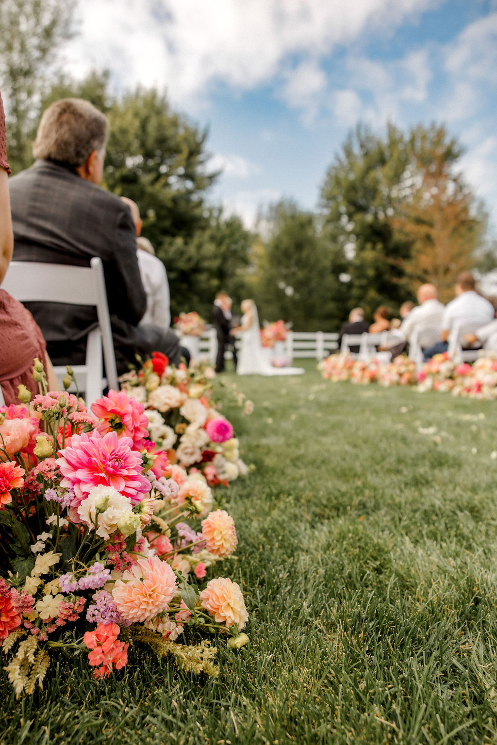 Ceremony aisle decor