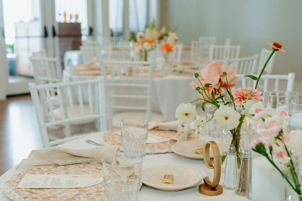 Table decor inspo