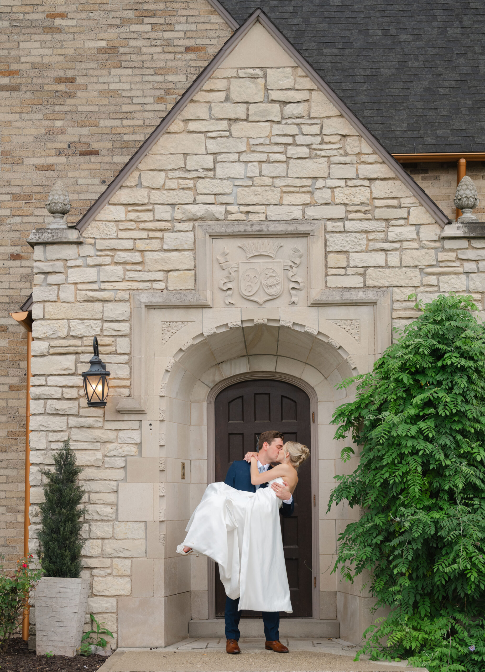 10 Important Questions To Ask Your Wedding Coordinator Before Booking