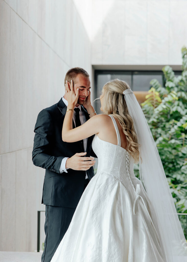 Grand Rapids couple first look