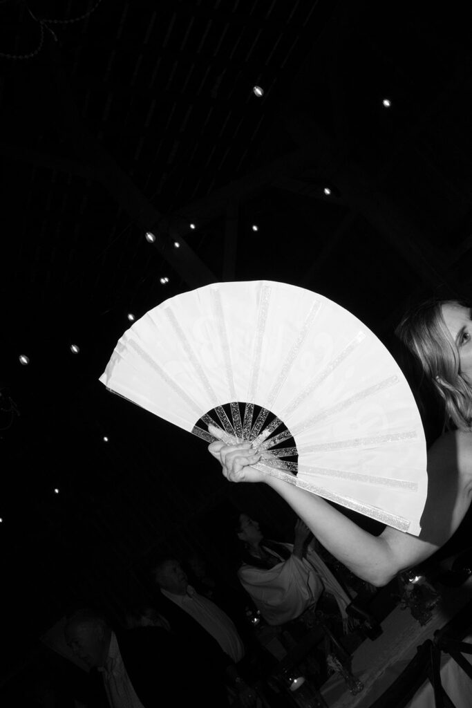 Party fans, wedding, hidden vineyard wedding